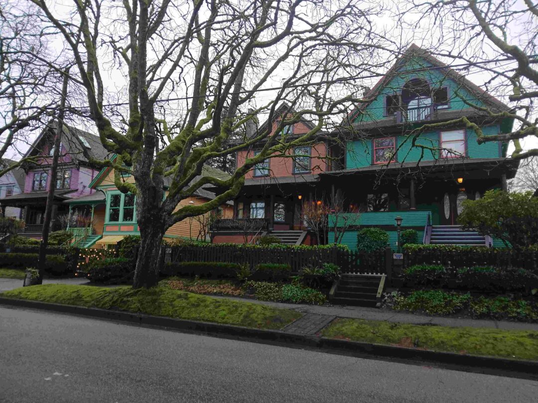 10. 140-150 West 10th Avenue/The Davis Family Houses